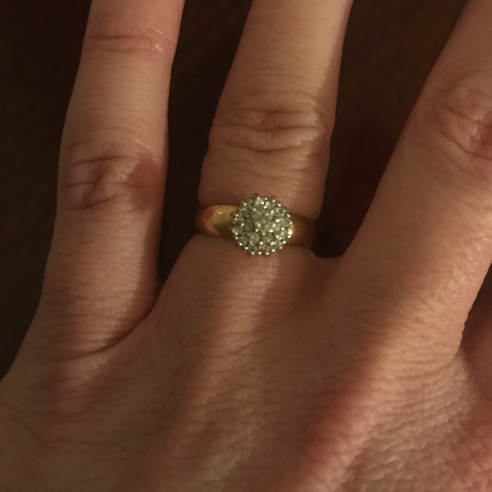 14K Gold Diamond Cluster Ring